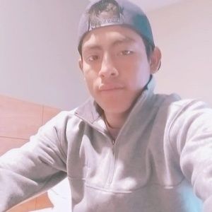 Meet your Posher, Matías matias